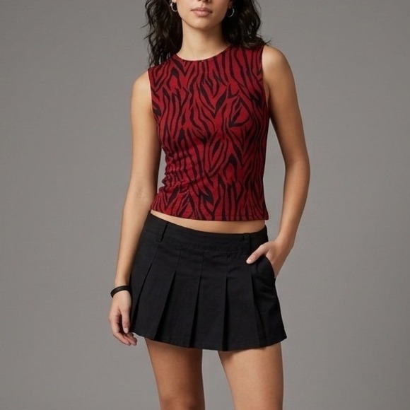 Tape Measure Tops - Vtg 90s Y2K Red Zebra Stripe Tank Top Wms M/L Whimsygoth Indie Grunge USA